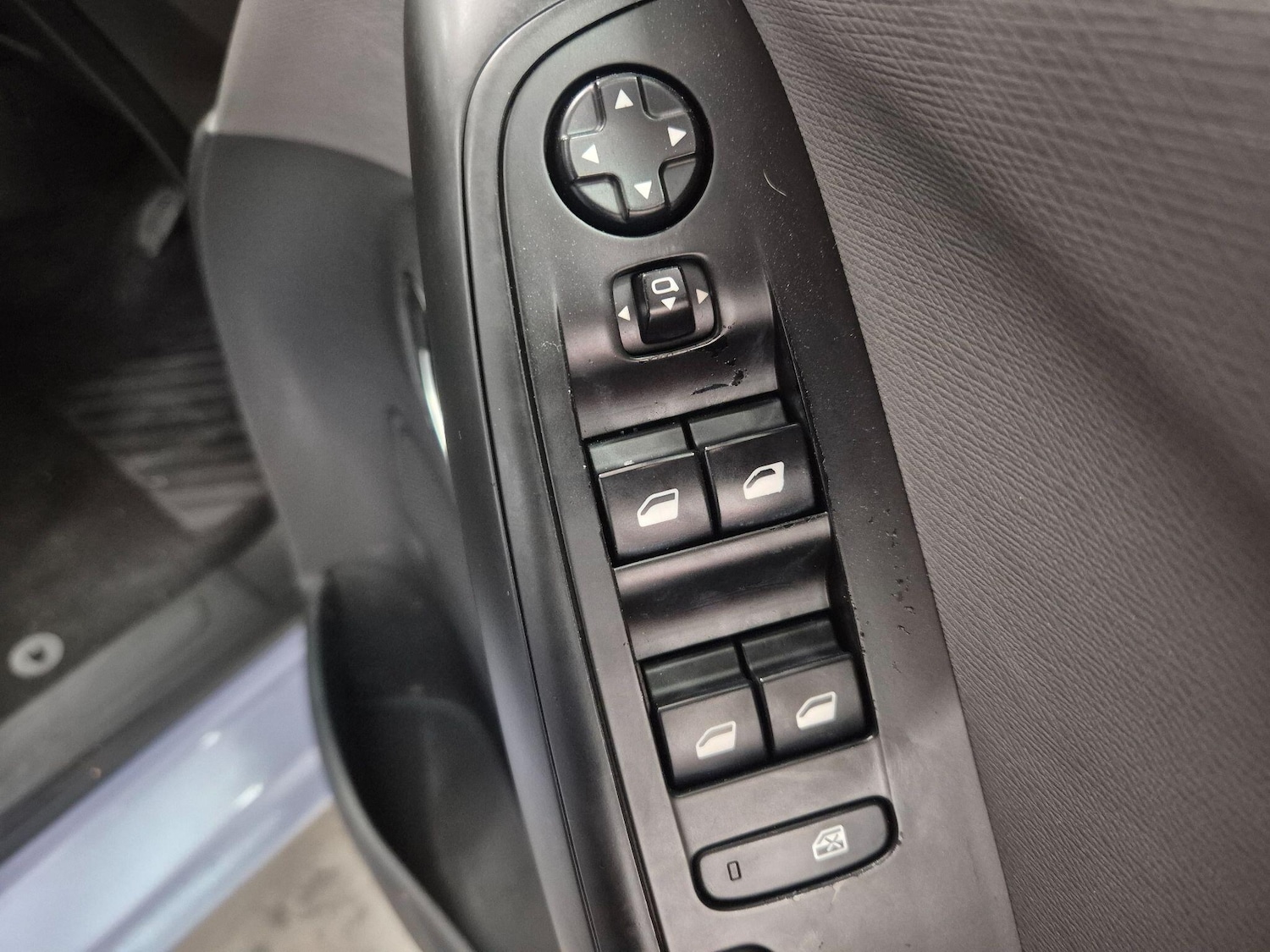 Used Citroen C4 Picasso for sale - 77021349: Photo 27