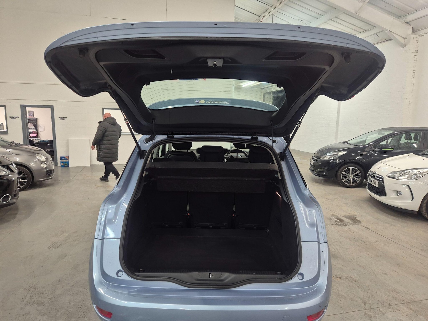 Used Citroen C4 Picasso for sale - 77021349: Photo 45