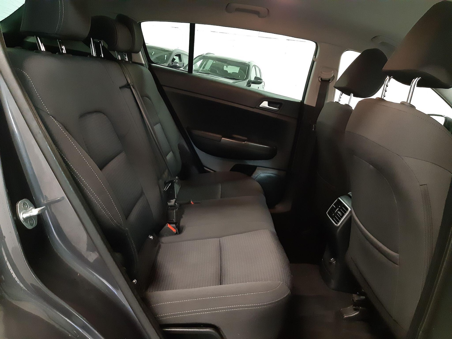 Used Kia Sportage 2018 for sale - 76619891: Photo 16