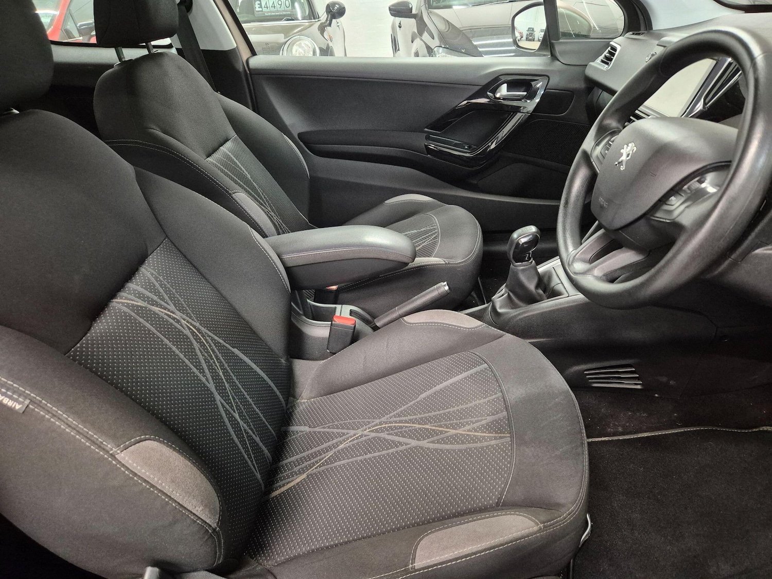 Used Peugeot 208 2013 for sale - 77255191: Photo 24