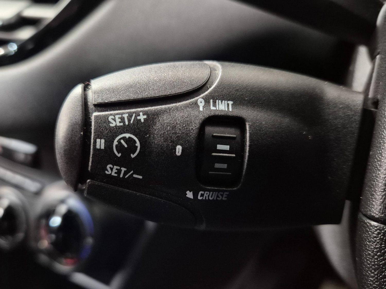 Used Peugeot 208 2013 for sale - 77255191: Photo 59