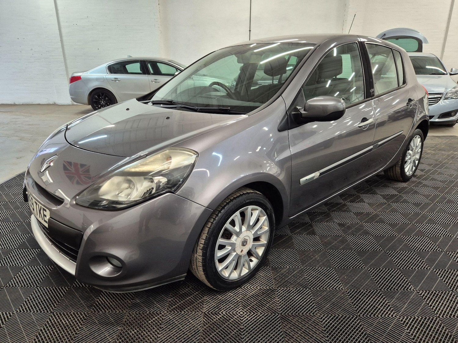 Used Renault Clio for sale - 77768955: Photo 3
