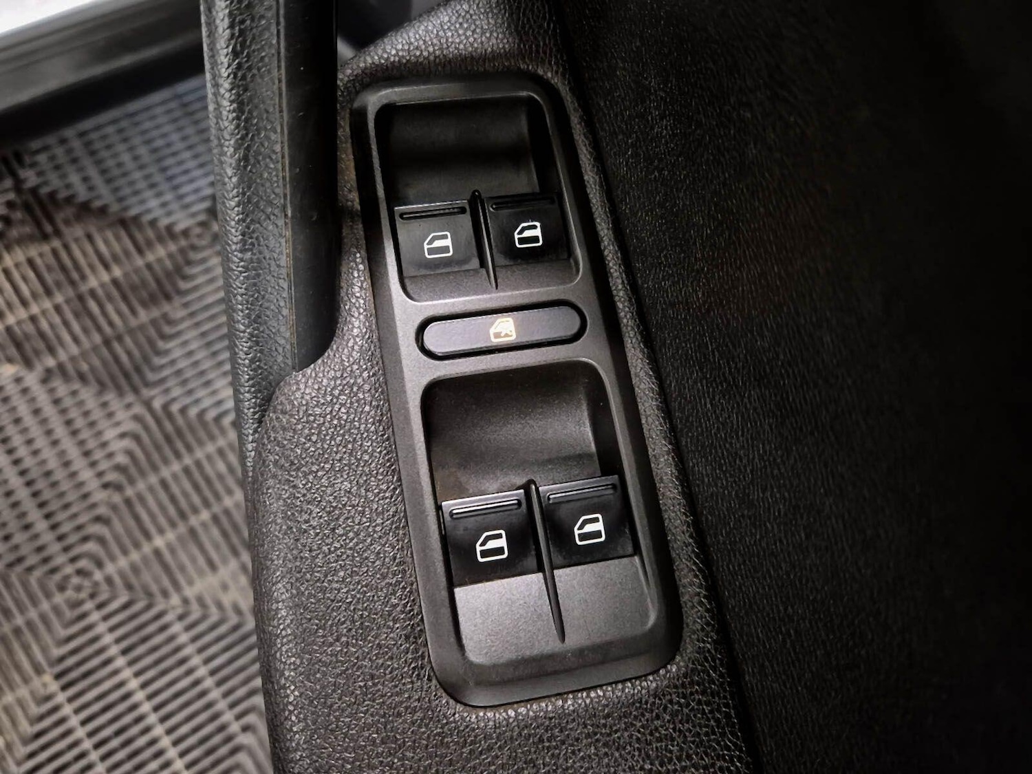 Used Skoda Yeti for sale - 77670460: Photo 35