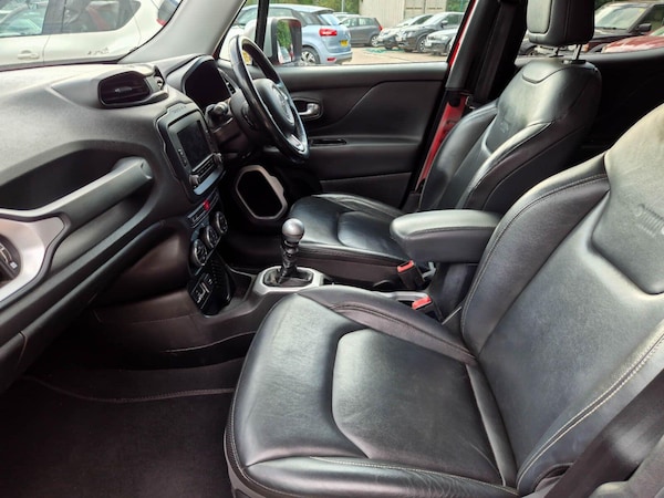 Used Jeep Renegade 2016 for sale - 75697303: Photo 47