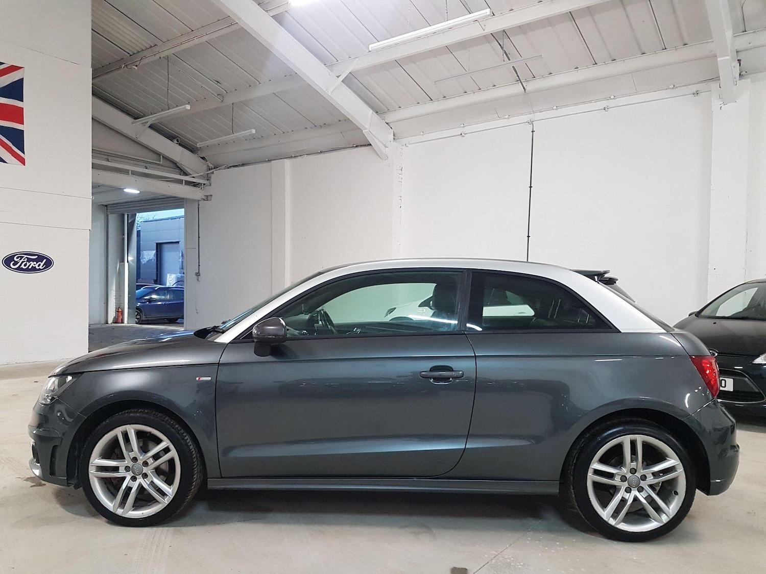 Used Audi A1 2012 for sale - 76521609: Photo 10