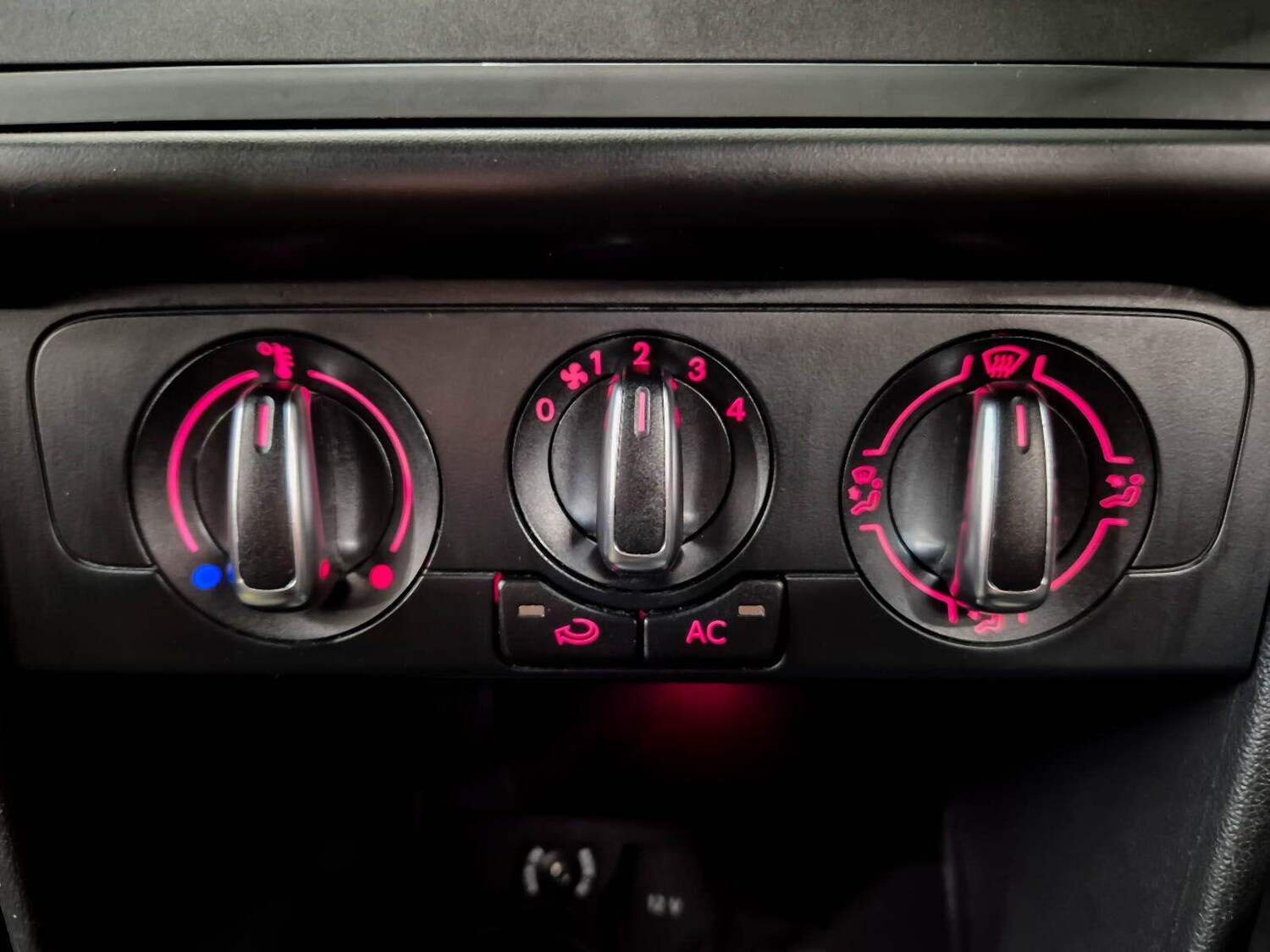 Used Volkswagen Polo for sale - 77670993: Photo 57