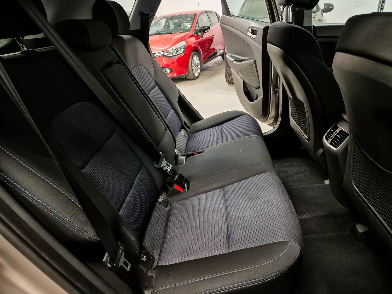 Used Hyundai TUCSON 2016 for sale - 77387279: Photo 39