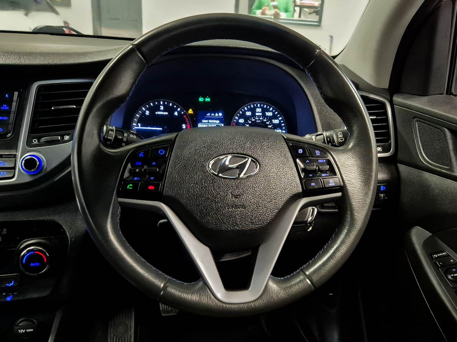Used Hyundai TUCSON 2016 for sale - 77387279: Photo 68