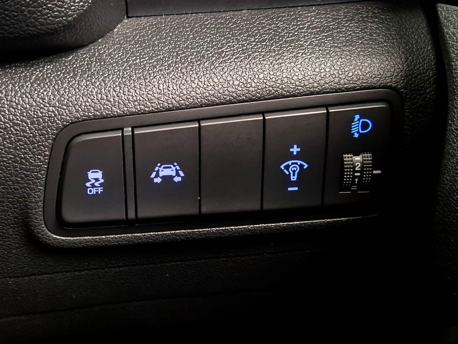 Used Hyundai TUCSON 2016 for sale - 77387279: Photo 73