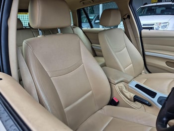 Used BMW 3 Series 2011 for sale - 75781594: Photo