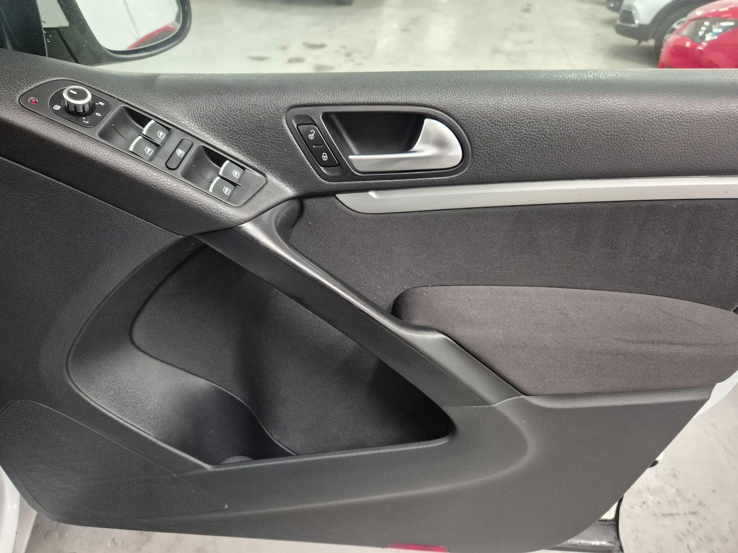 Used Volkswagen Tiguan 2014 for sale - 77156718: Photo 33