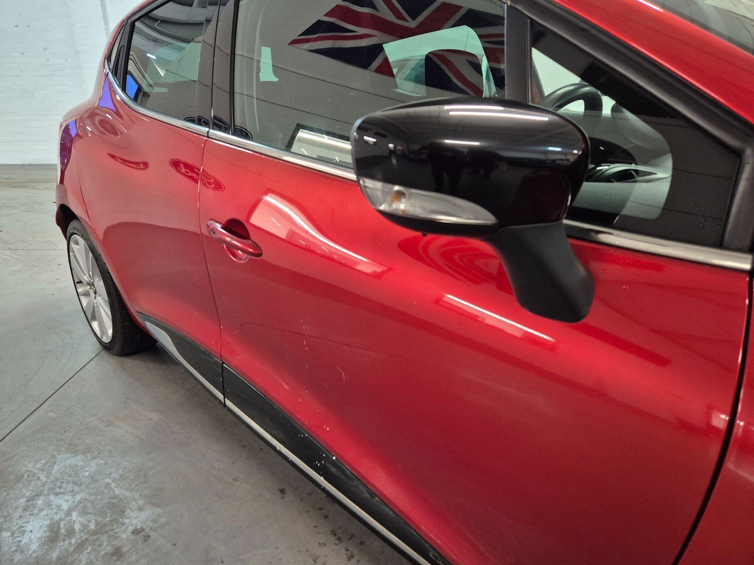 Used Renault Clio 2016 for sale - 76899479: Photo 12