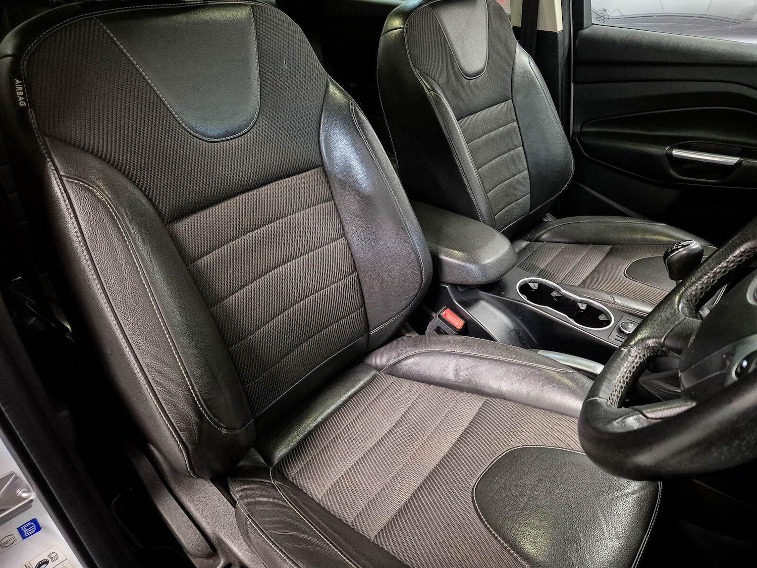 Used Ford Kuga 2016 for sale - 77040953: Photo 24