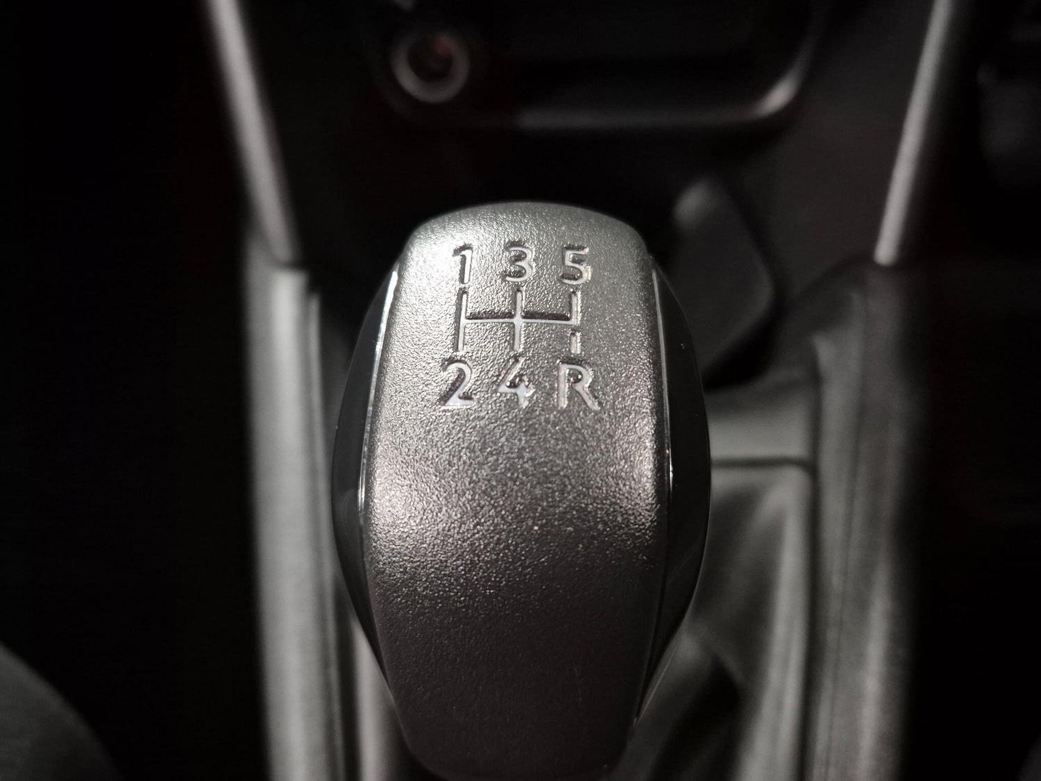 Used Peugeot 208 2014 for sale - 76786455: Photo 46