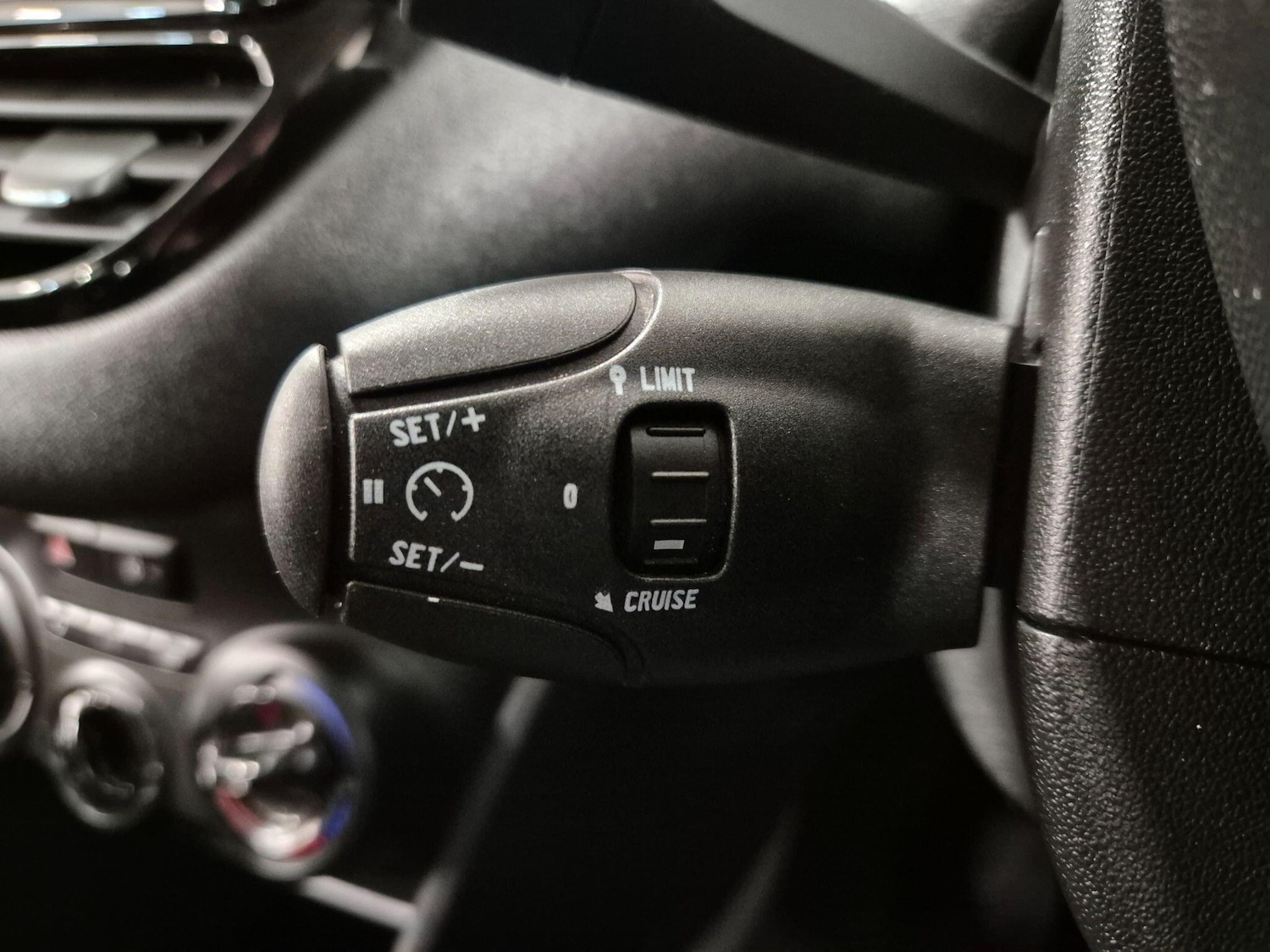 Used Peugeot 208 2014 for sale - 76786455: Photo 48