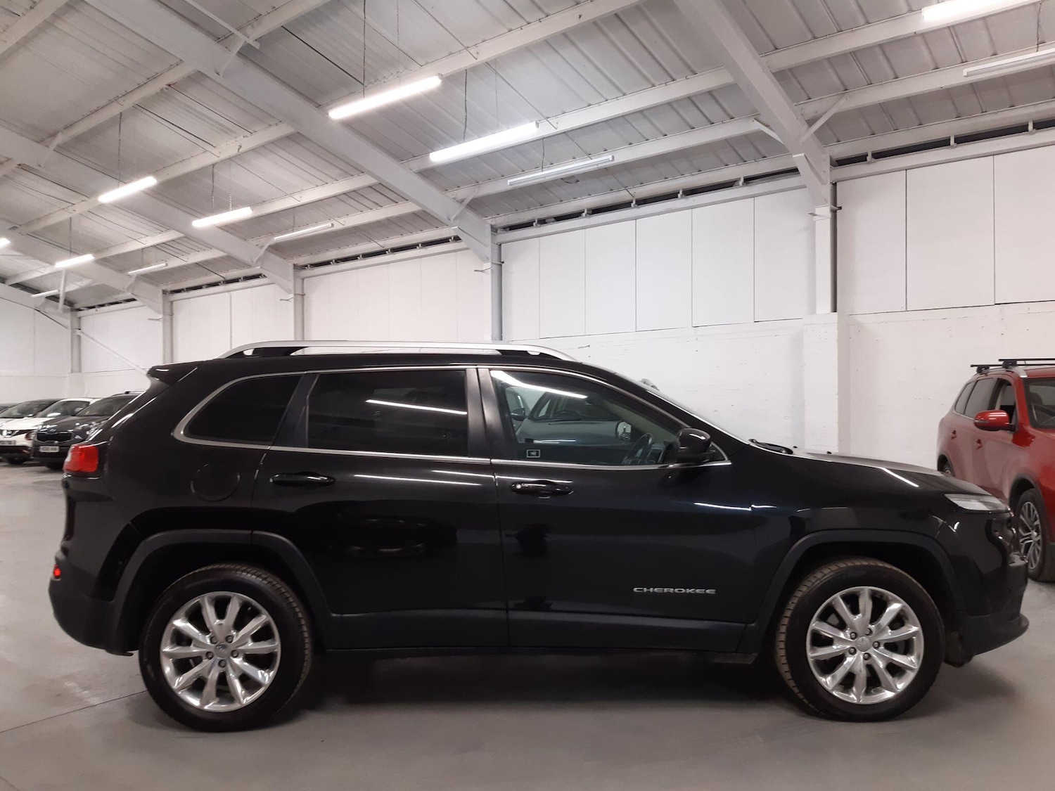 Used Jeep Cherokee 2015 for sale - 76644930: Photo 10