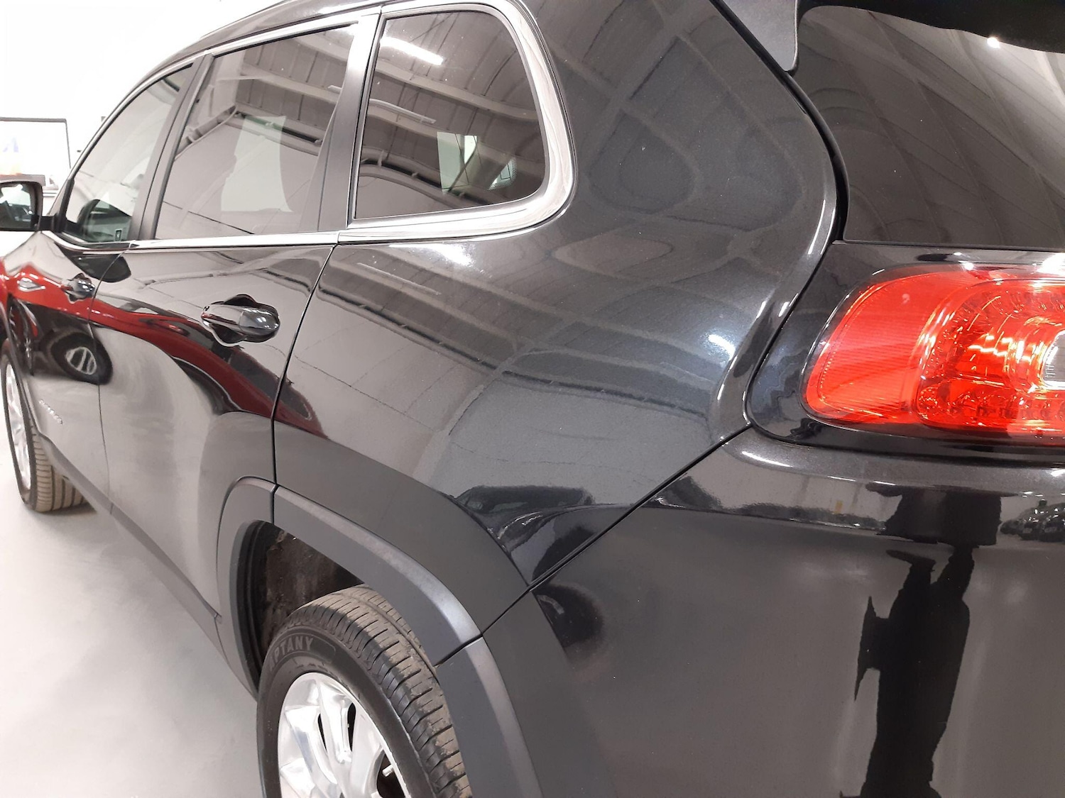 Used Jeep Cherokee 2015 for sale - 76644930: Photo 57