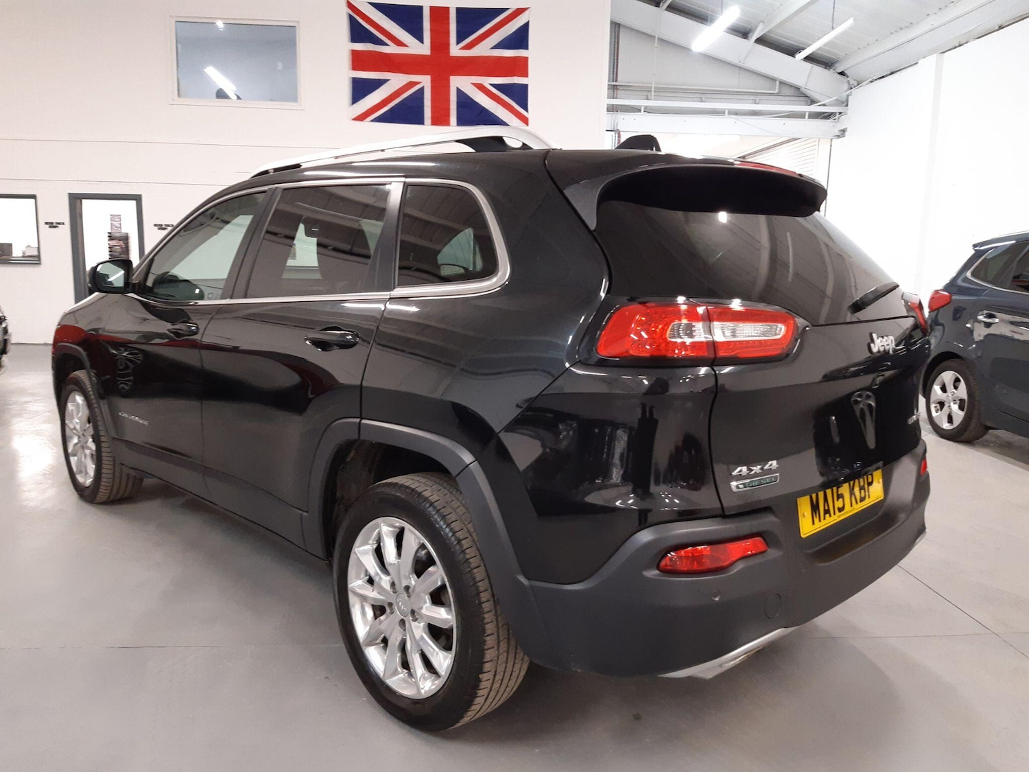Used Jeep Cherokee 2015 for sale - 76644930: Photo 6