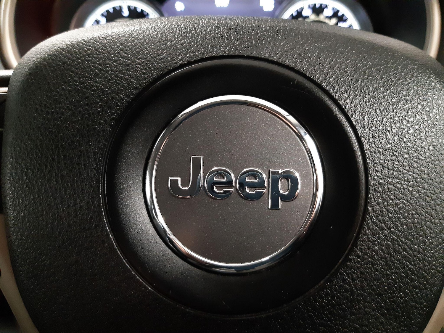 Used Jeep Cherokee 2015 for sale - 76644930: Photo 62
