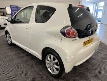 Used Toyota AYGO 2013 for sale - 79441079: Photo