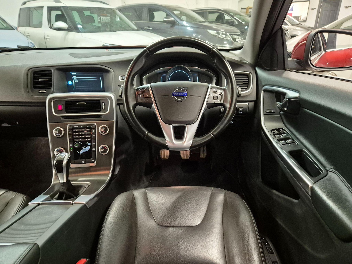 Used Volvo V60 2014 for sale - 76899700: Photo 27