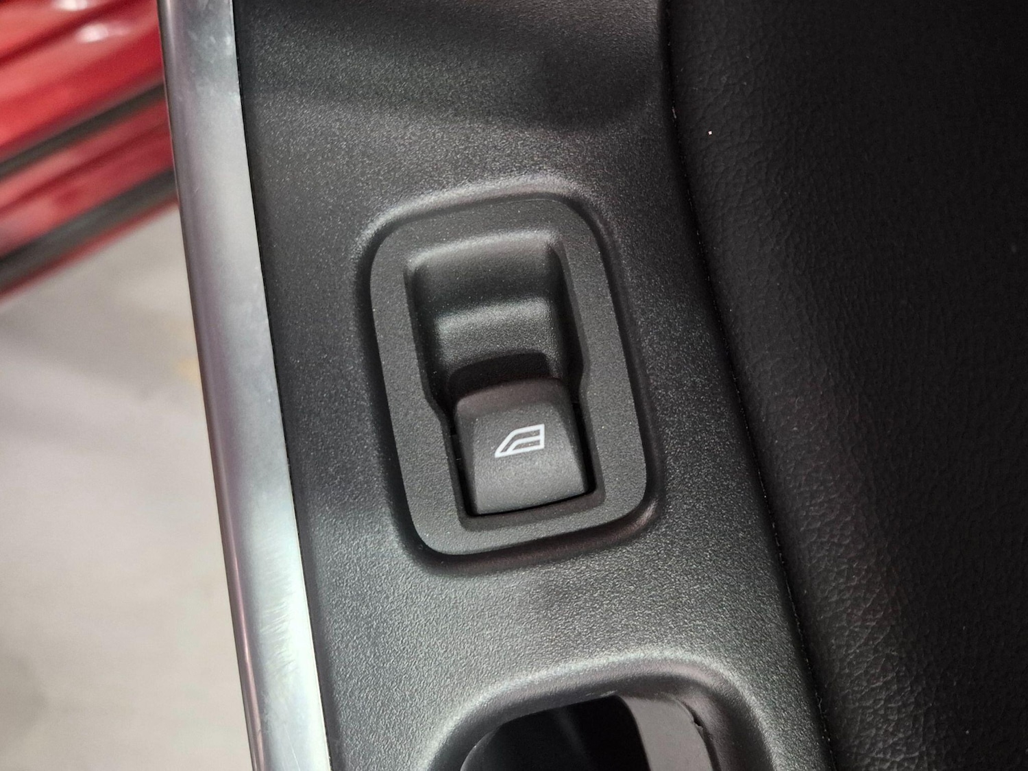 Used Volvo V60 2014 for sale - 76899700: Photo 39