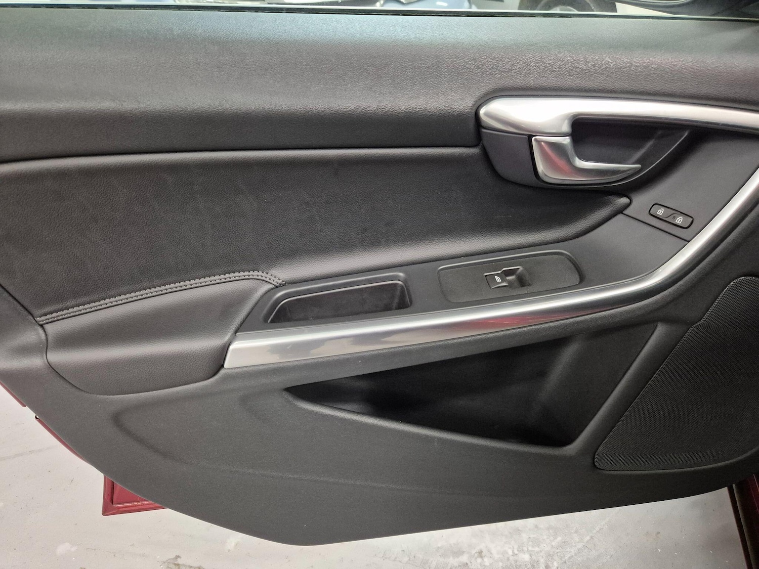 Used Volvo V60 2014 for sale - 76899700: Photo 52