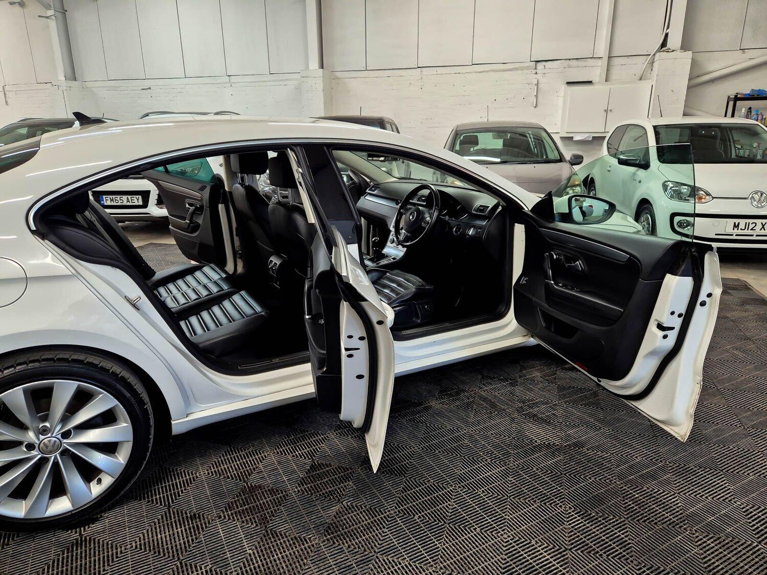 Used Volkswagen CC for sale - 77737904: Photo 8