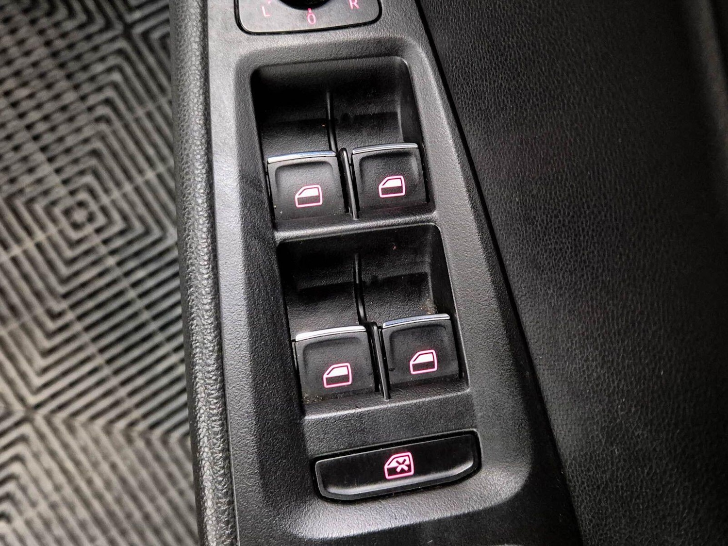 Used SEAT Leon for sale - 77426023: Photo 46