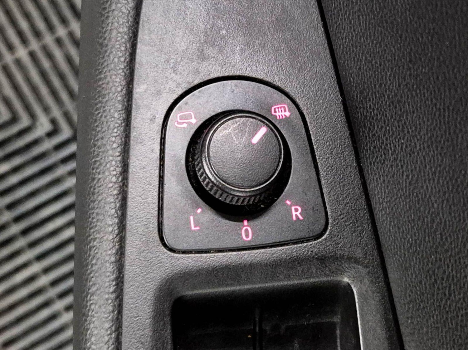 Used SEAT Leon for sale - 77426023: Photo 47