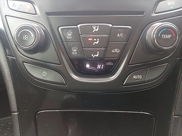 Used Vauxhall Insignia 2015 for sale - 76158591: Photo 12