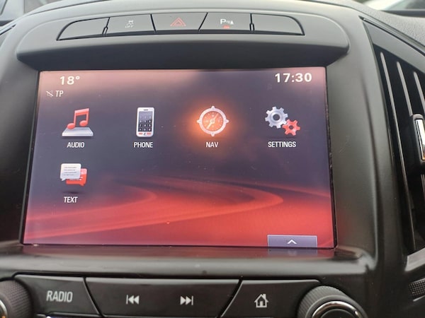 Used Vauxhall Insignia 2015 for sale - 76158591: Photo 25