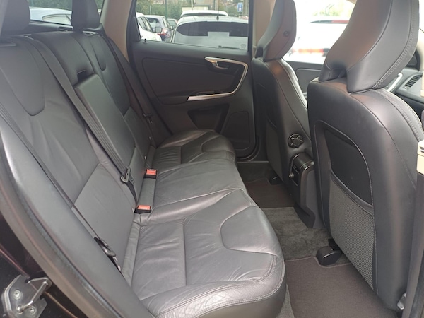 Used Volvo XC60 2012 for sale - 76158537: Photo 18