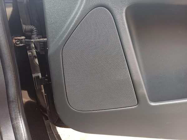Used Volvo XC60 2012 for sale - 76158537: Photo 30