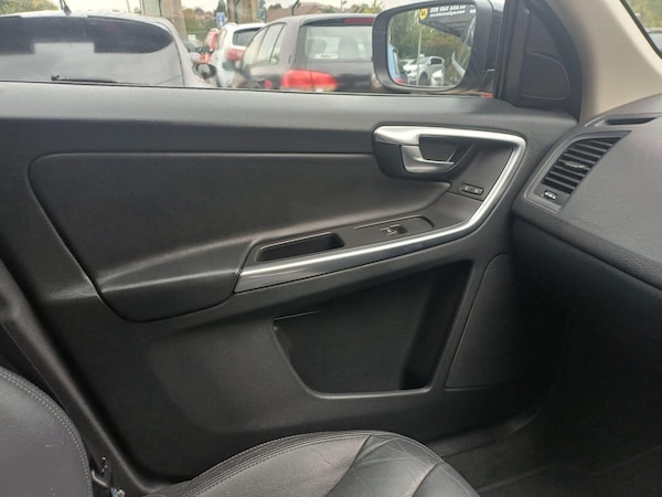 Used Volvo XC60 2012 for sale - 76158537: Photo 35
