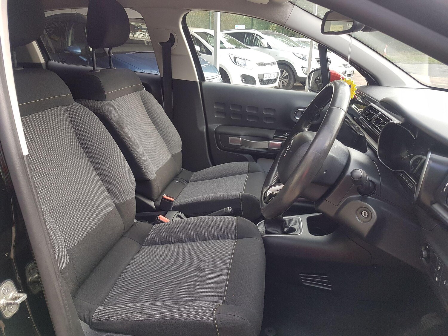 Used Citroen C3 2016 for sale - 76307337: Photo 13