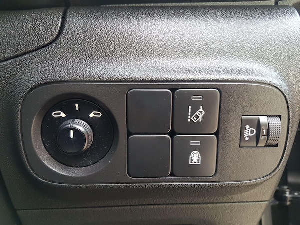 Used Citroen C3 2016 for sale - 76307337: Photo 16