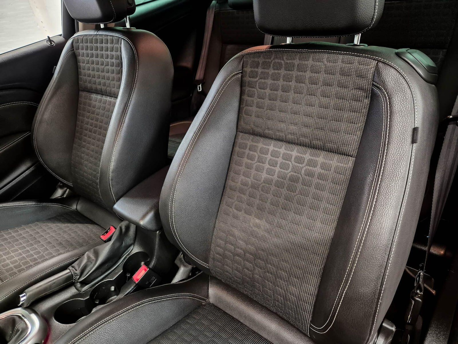 Used Vauxhall Astra GTC 2013 for sale - 77670992: Photo 47