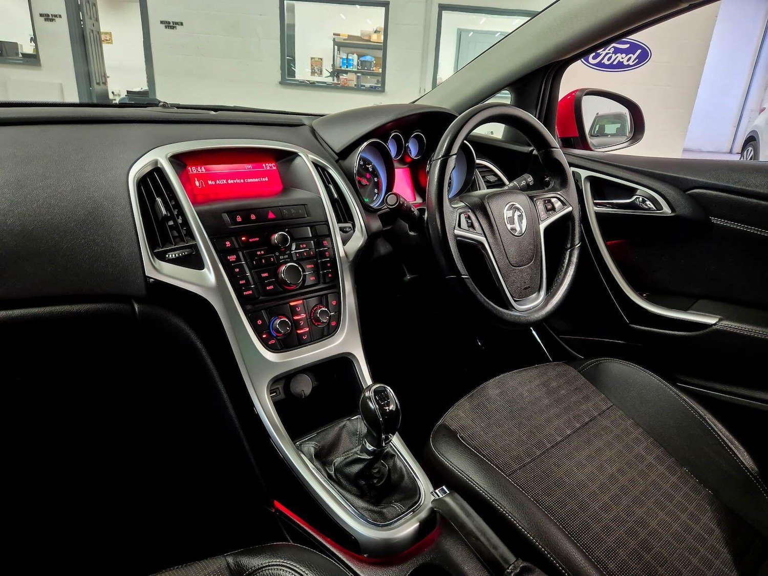 Used Vauxhall Astra GTC 2013 for sale - 77670992: Photo 53