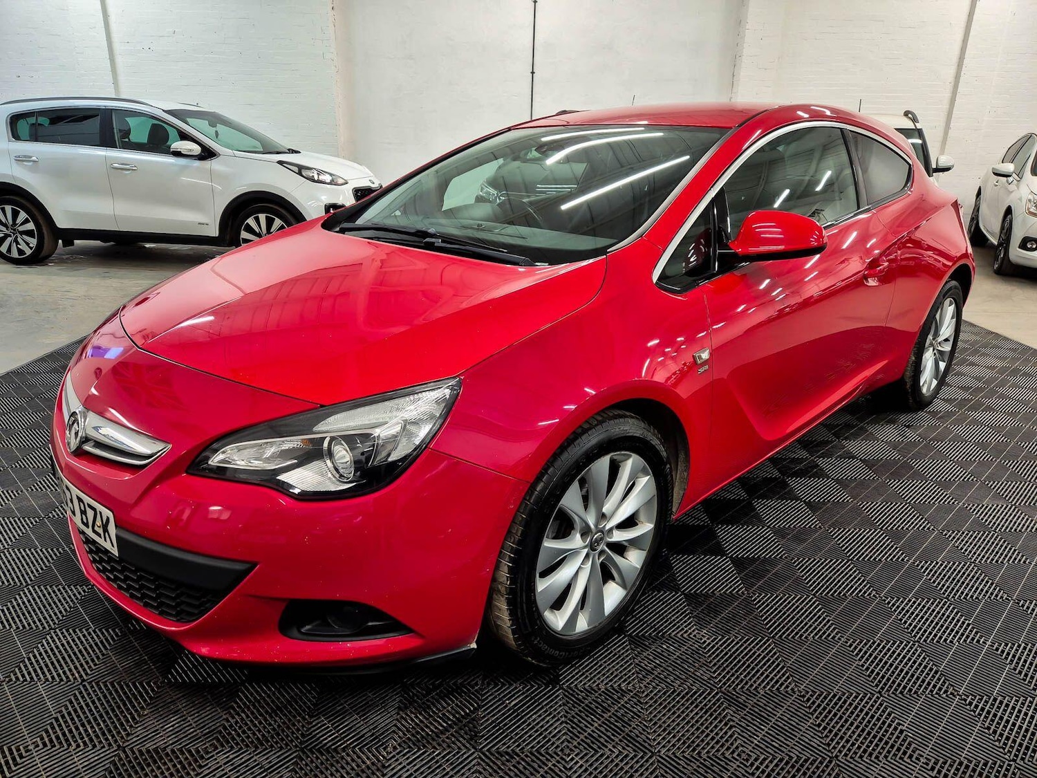 Used Vauxhall Astra GTC 2013 for sale - 77670992: Photo 6