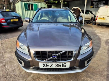 Used Volvo XC70 2009 for sale - 75756279: Photo
