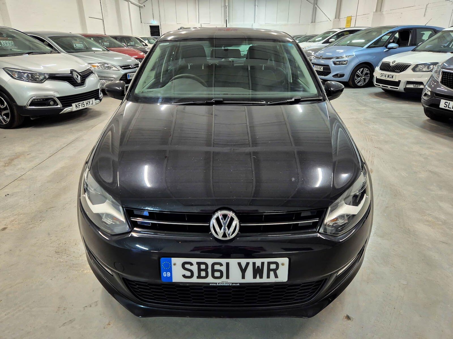 Used Volkswagen Polo 2012 for sale - 76952352: Photo 5