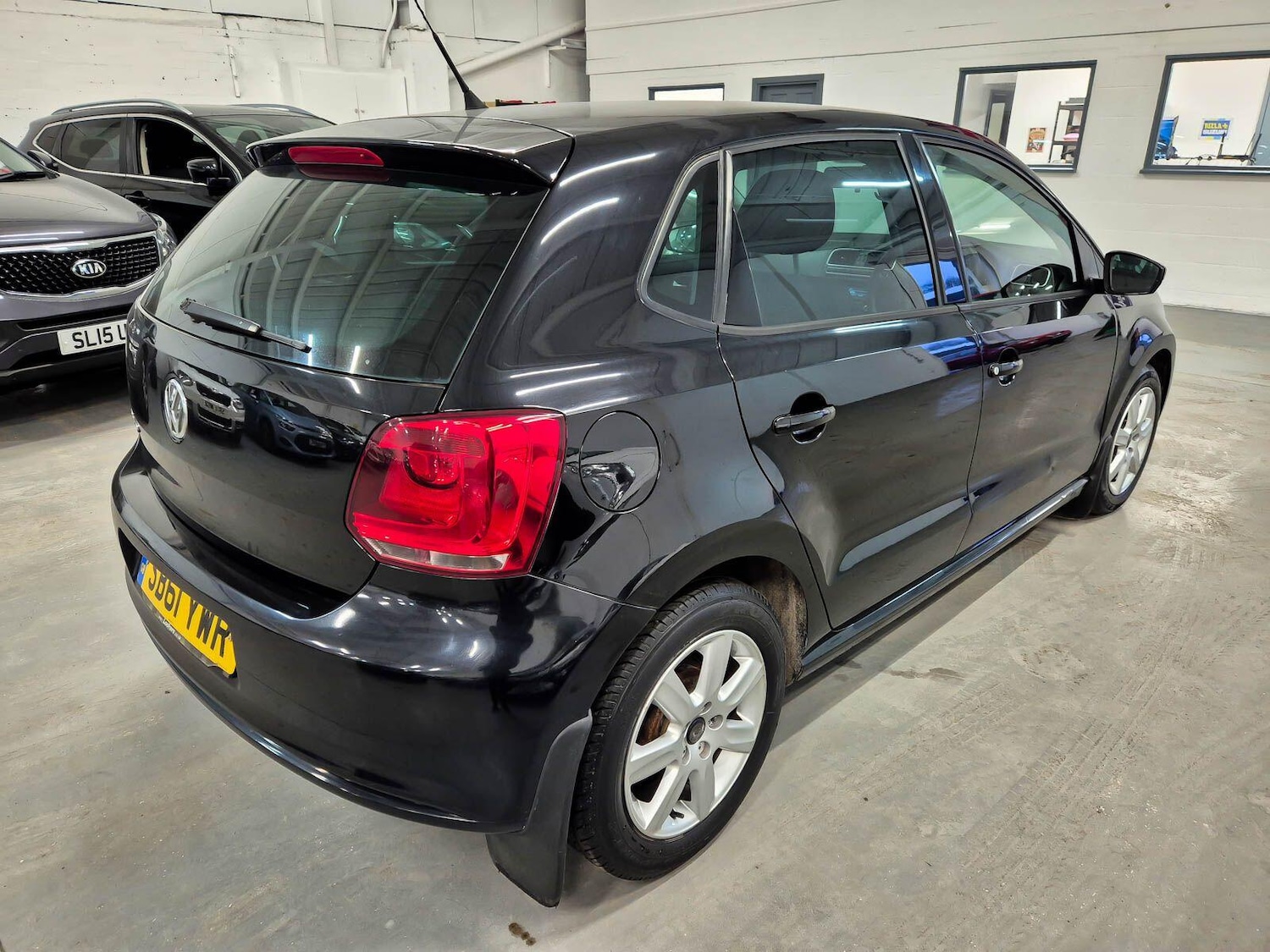 Used Volkswagen Polo 2012 for sale - 76952352: Photo 9