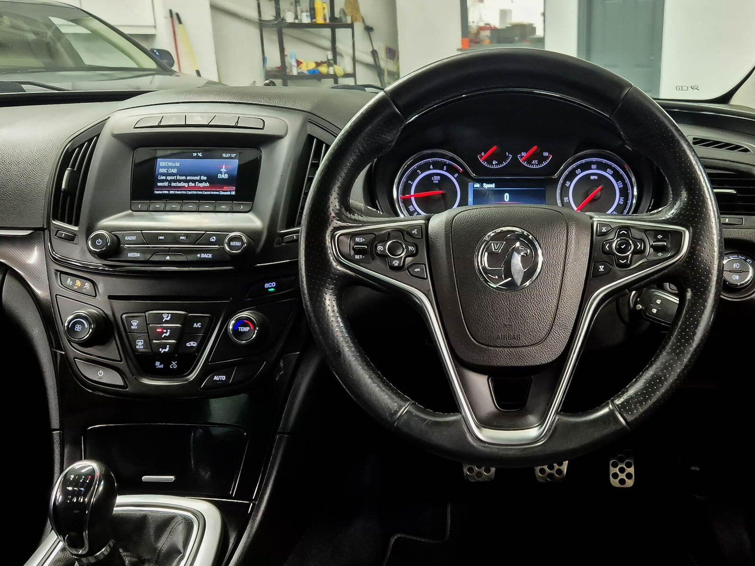 Used Vauxhall Insignia 2014 for sale - 77612972: Photo 2