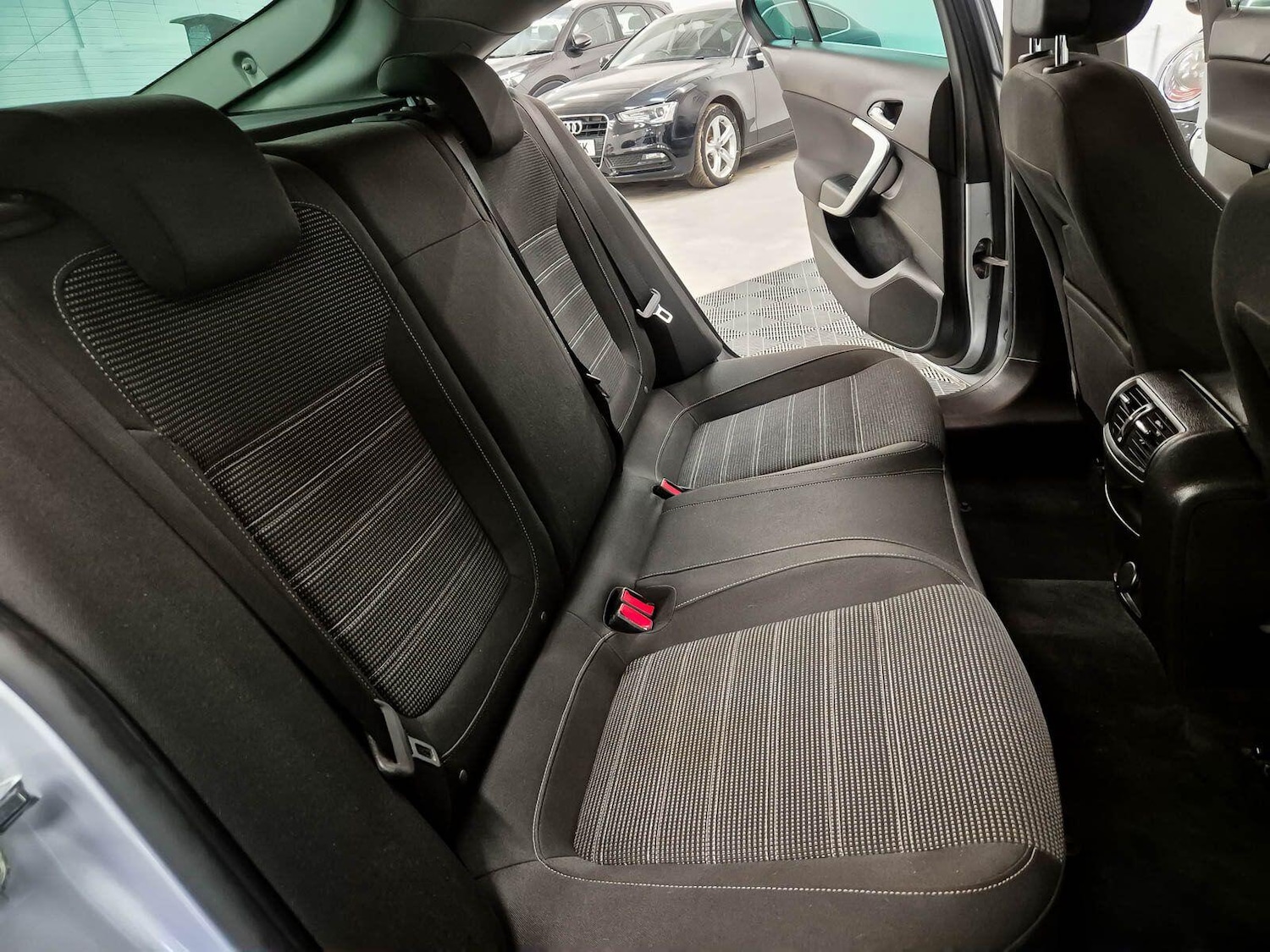 Used Vauxhall Insignia 2014 for sale - 77612972: Photo 48