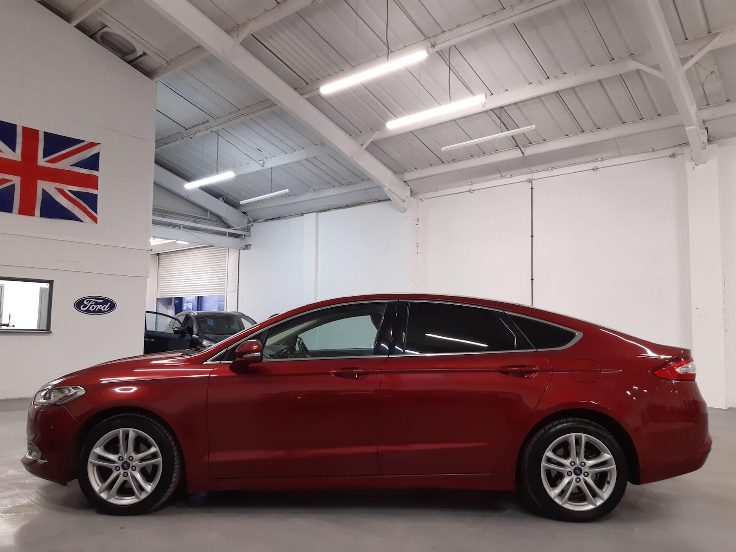 Used Ford Mondeo 2015 for sale - 76646165: Photo 8