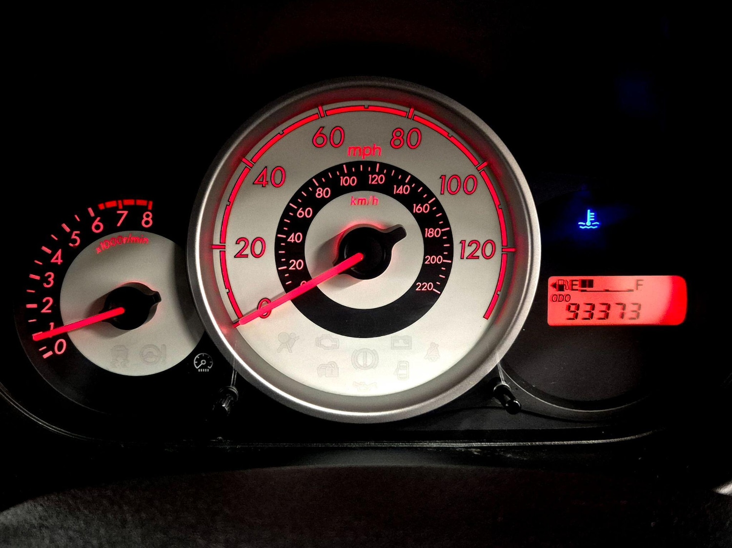 Used Mazda Mazda2 2010 for sale - 77387018: Photo 25