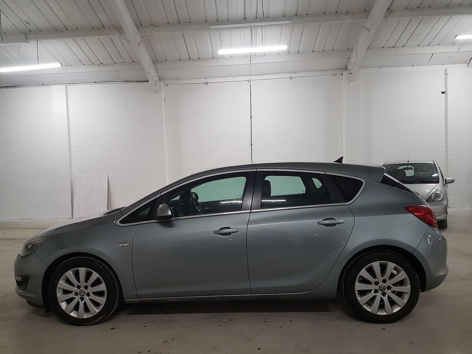 Used Vauxhall Astra for sale - 76473761: Photo 6