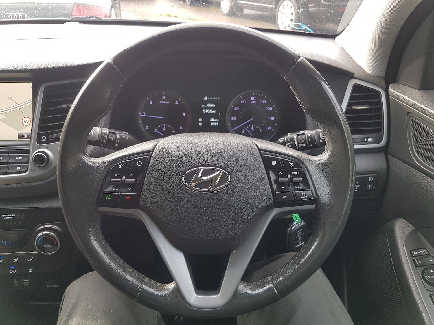 Used Hyundai TUCSON 2017 for sale - 76359900: Photo 40