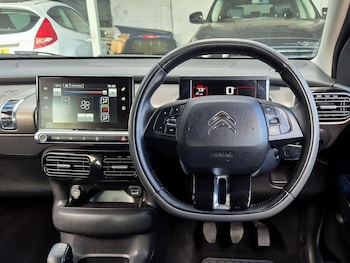 Used Citroen C4 Cactus 2015 for sale - 75478093: Photo